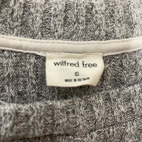 WILFRED FREE CROPPED CREW SWEATER XS GRAY - Picture 2 of 4